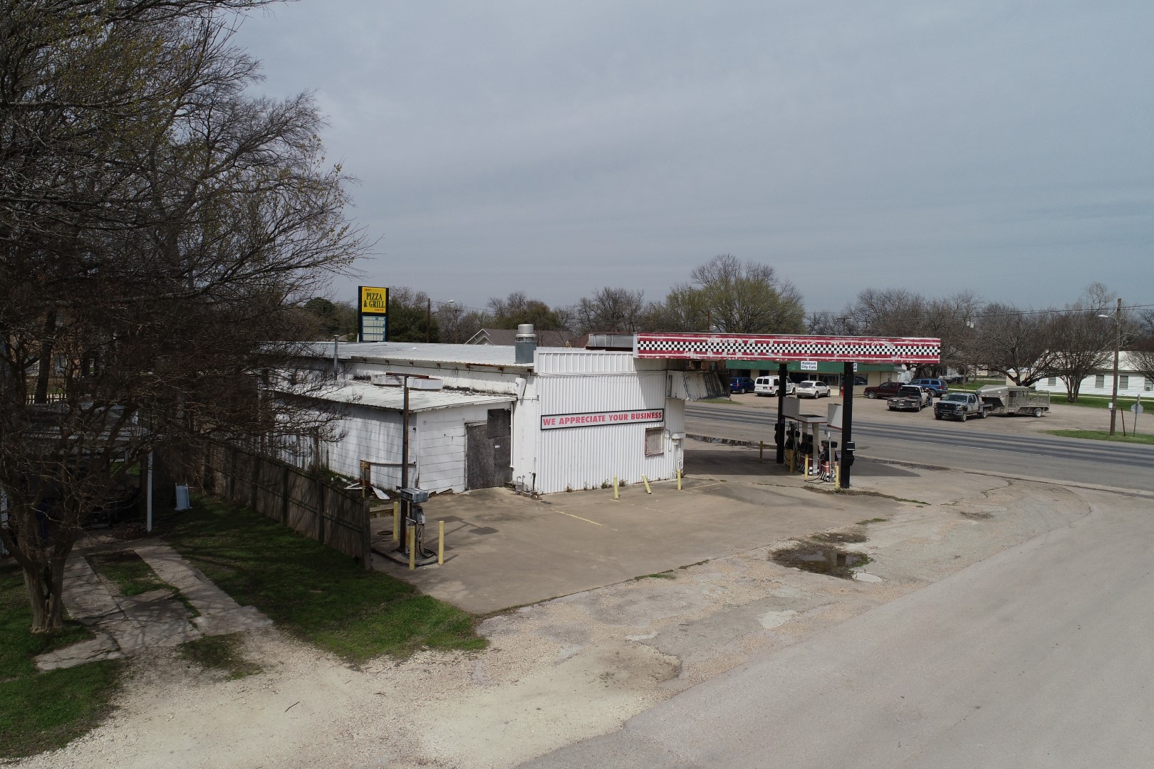 Absolute 1 Auction Former Gas Station, Hubbard, TX Marketplace