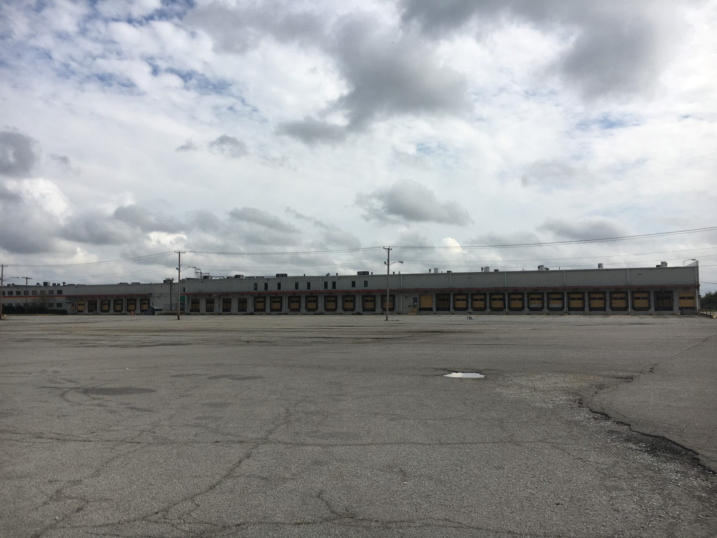 Indiana 400,000 SF Former Distribution Center REO Marketplace