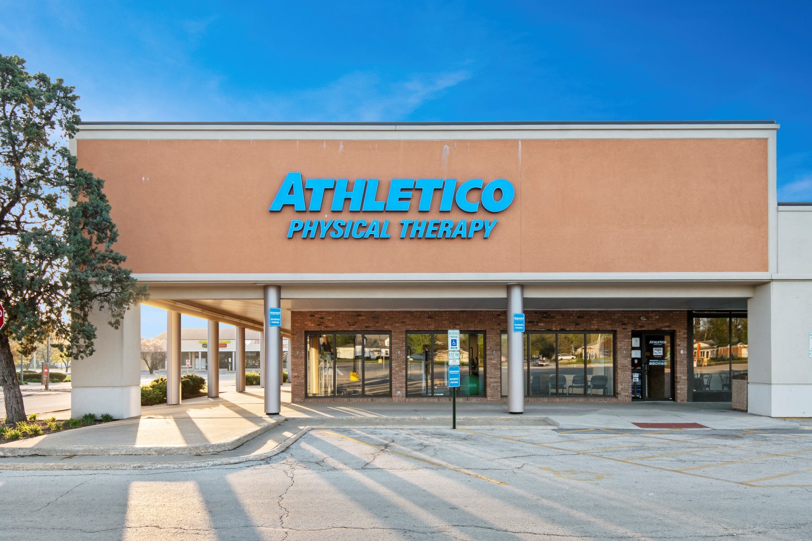 Meadowview Shopping Center Marketplace