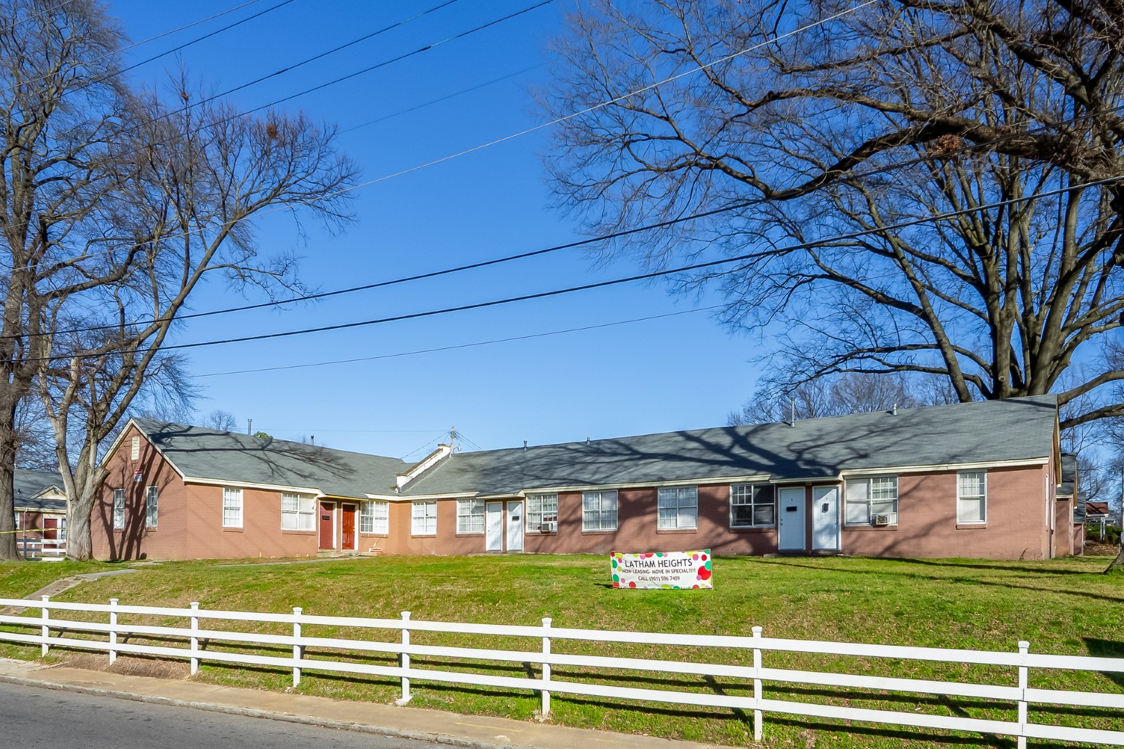 Latham Heights Apartments | Memphis, TN - Marketplace