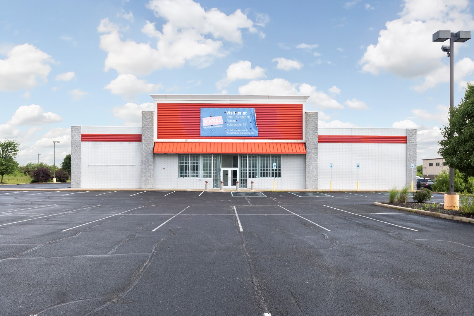 Former Staples Pendleton Pike Marketplace