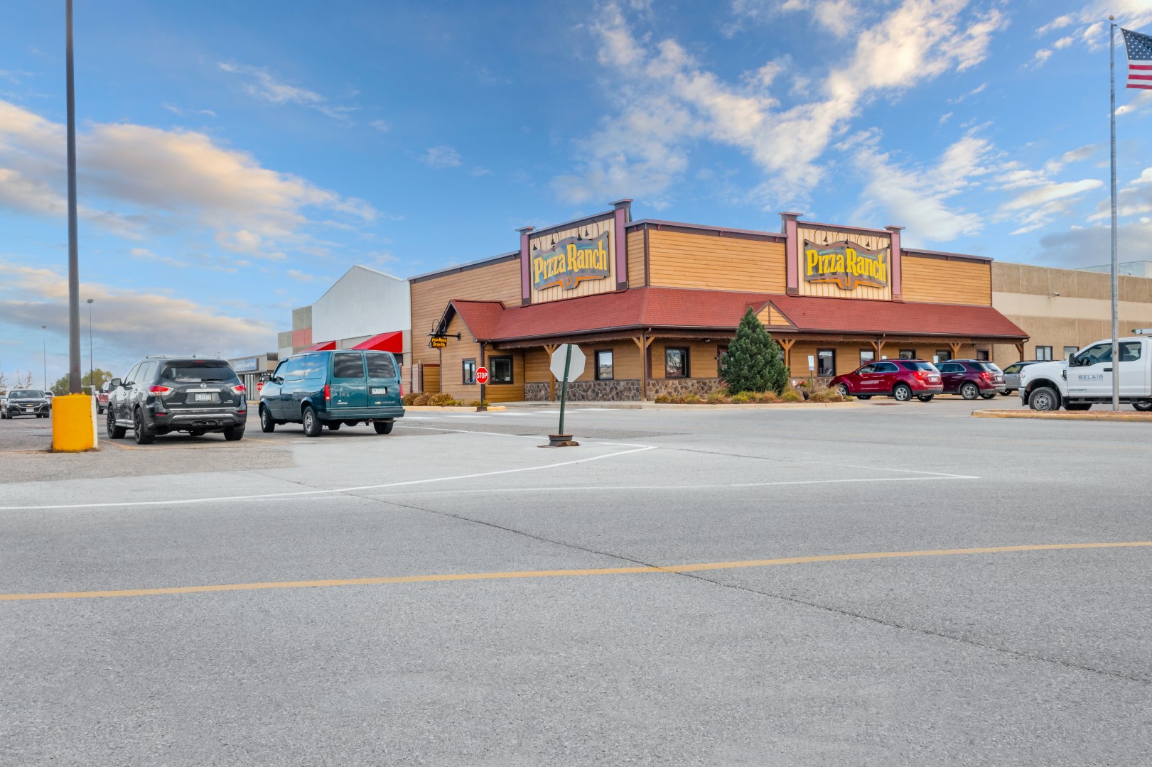 62 Occupied ValueAdd Retail Minneapolis MSA Marketplace