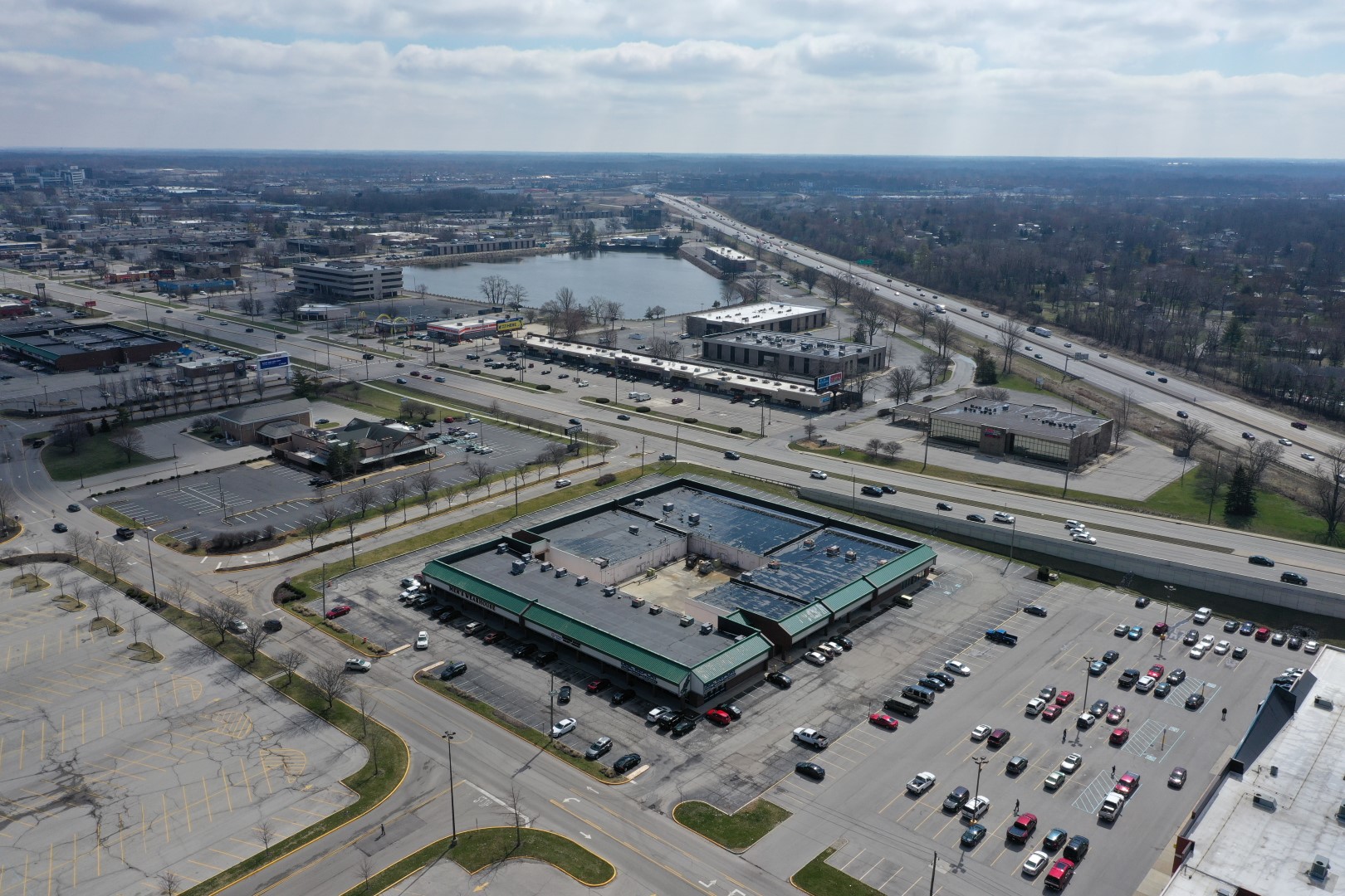 Castleton Place Indianapolis, IN Marketplace
