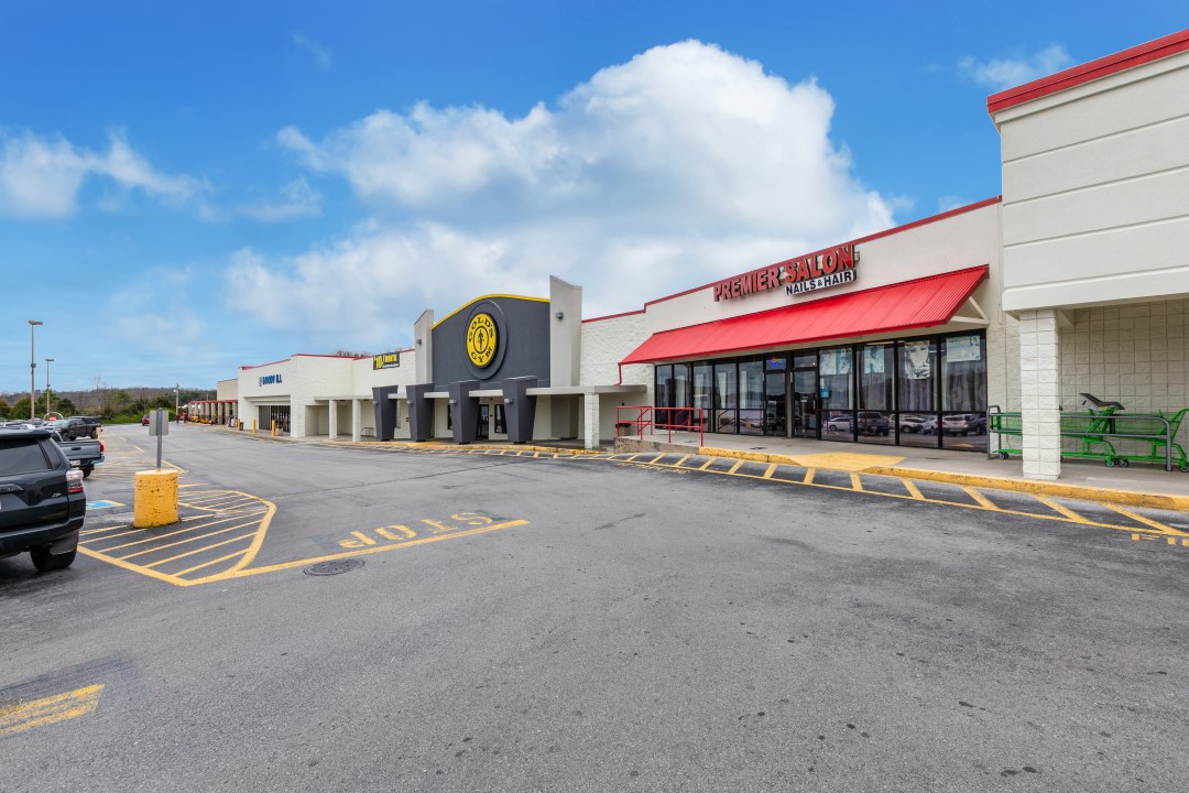 Tellico Plaza Marketplace