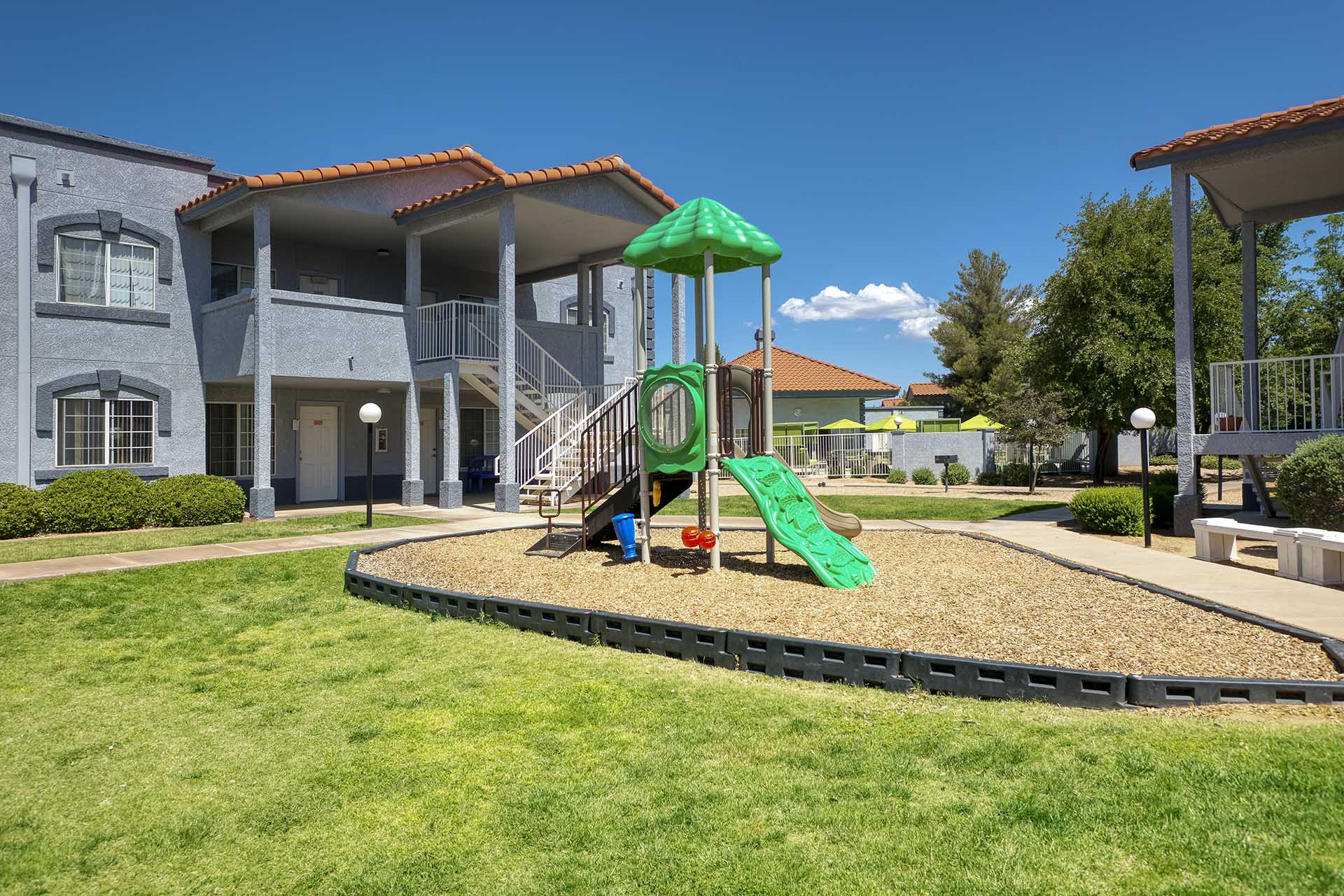 Montego Bay Apartments Marketplace