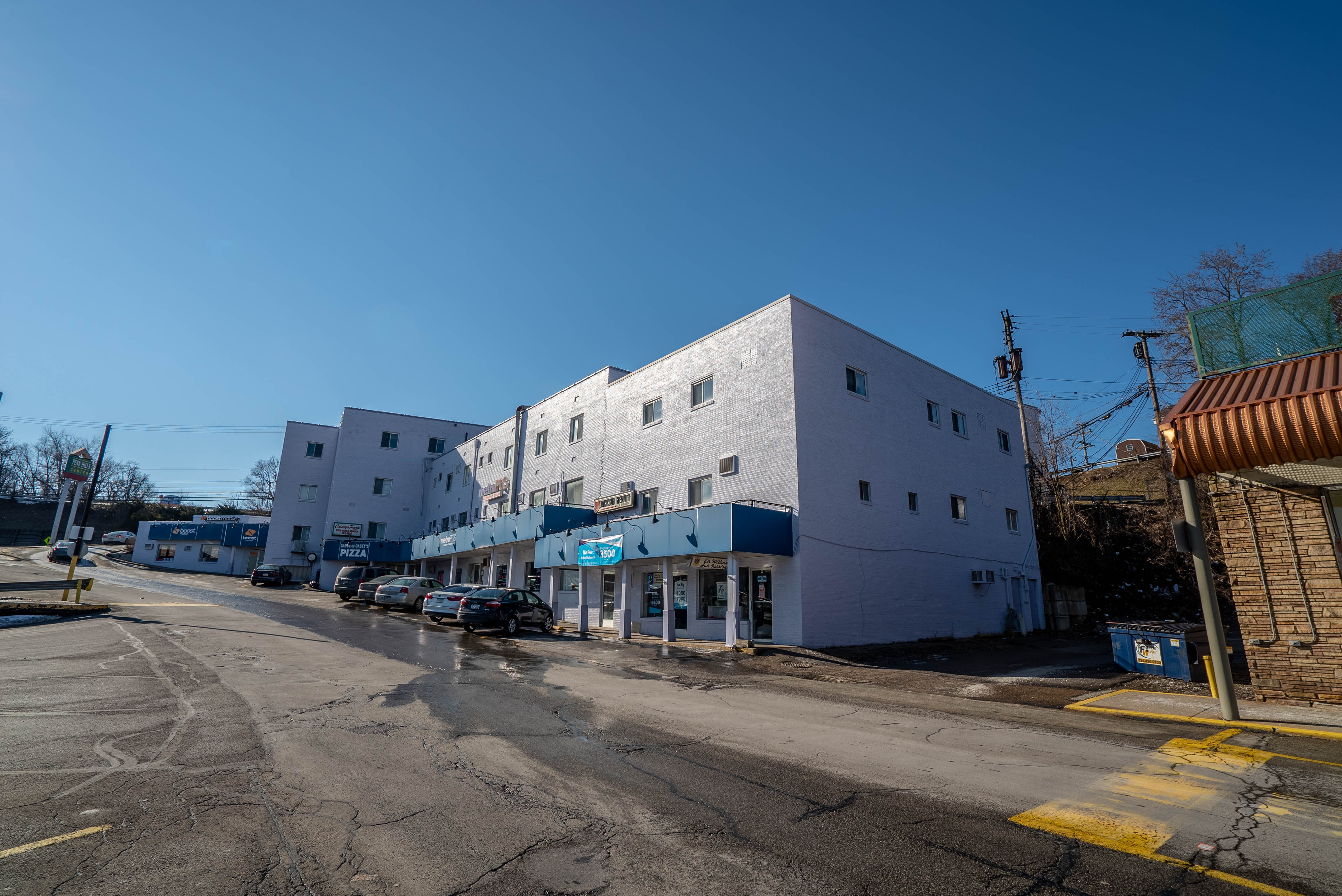 Mixed Use Investment Opportunity 15 Duff Rd Marketplace