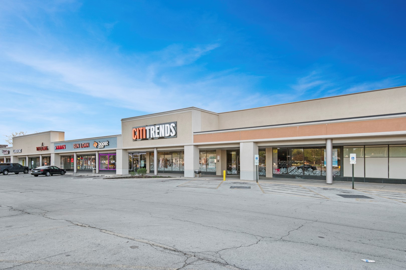 Meadowview Shopping Center Marketplace
