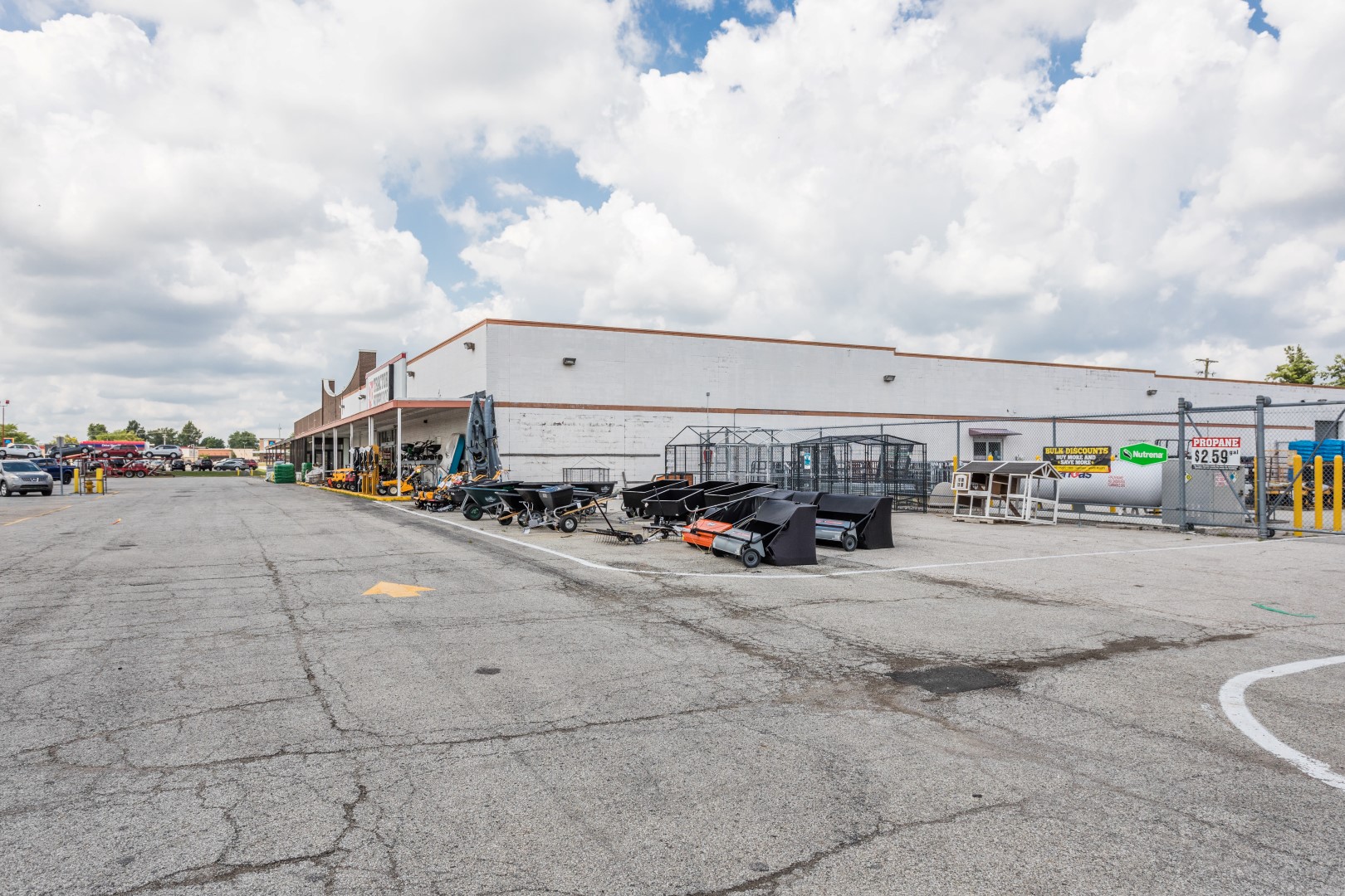 Lebanon Shopping Center Former Big Lots Marketplace