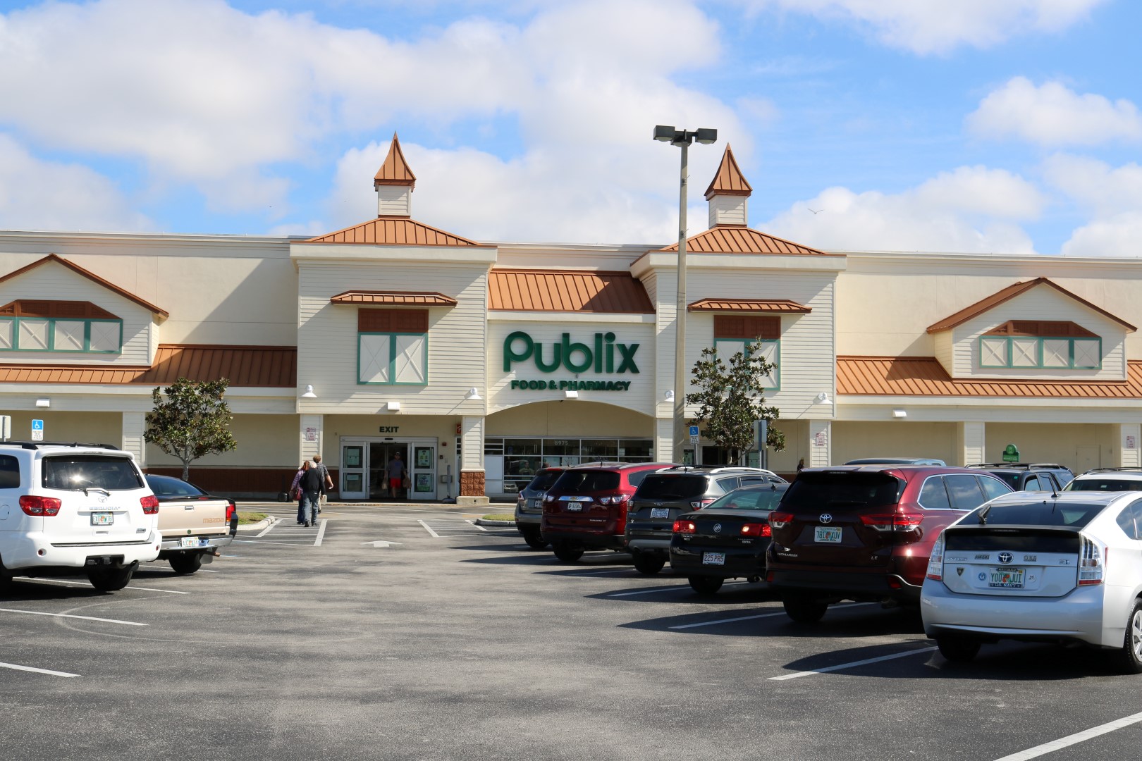 Northbay Commerce Center Marketplace