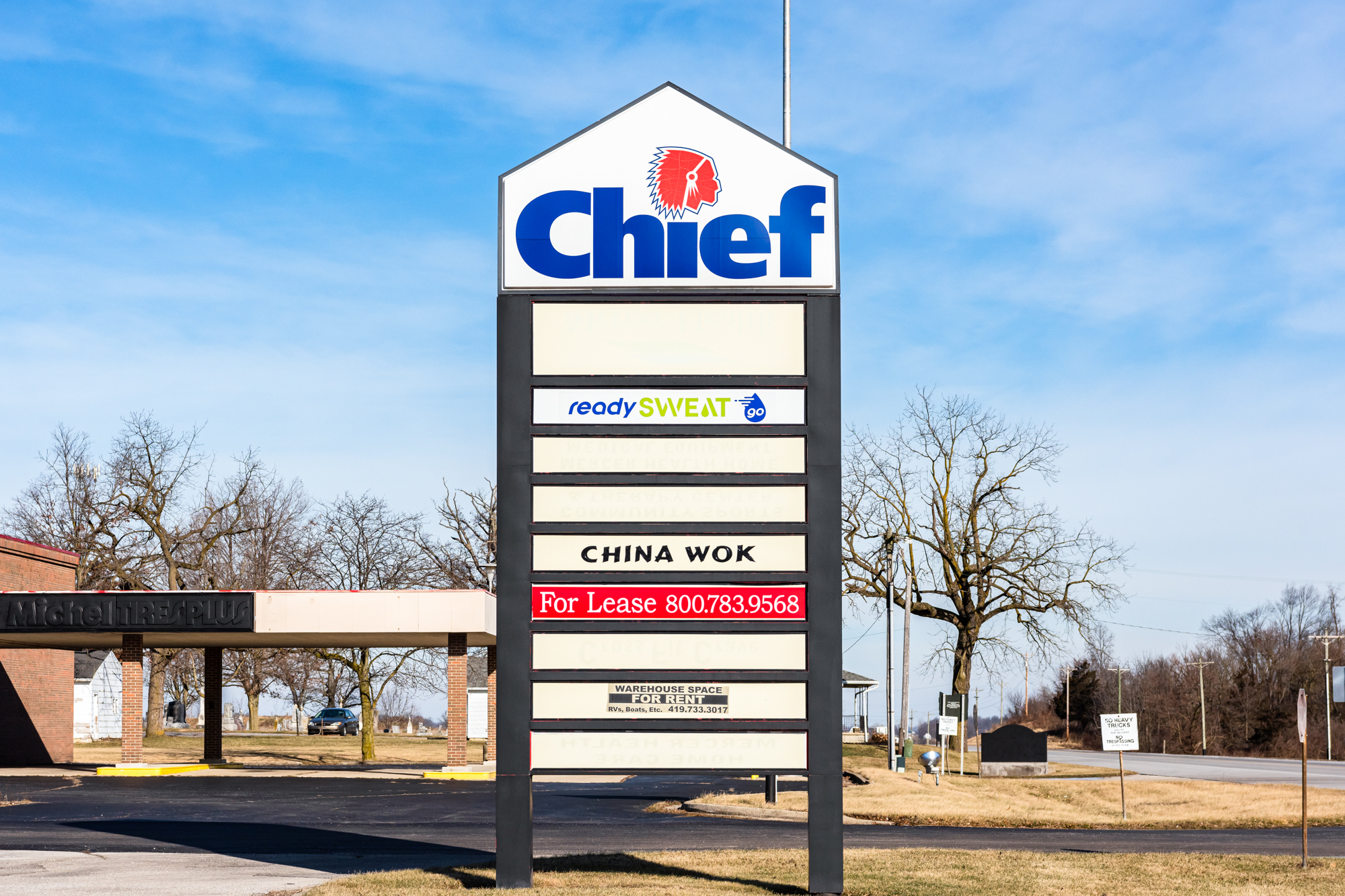 ValueAdd Grocery Anchored/Industrial Center 83,000 SF Celina, OH