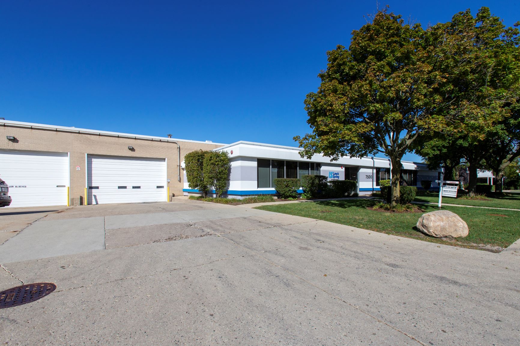 7500 Natchez Avenue Marketplace