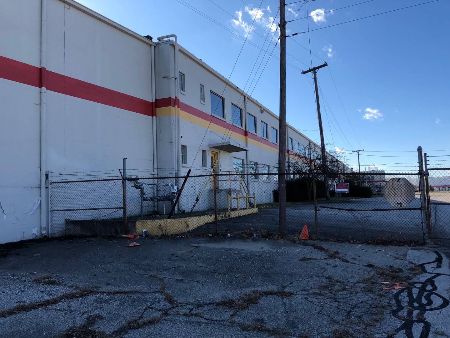 Indiana 400,000 SF Former Distribution Center REO Marketplace